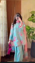 Serene Blue Floral — গ্রীষ্মের দিনে নিজেকে ফ্রেশ এবং এলিগেন্ট লুকে সাজাতে ট্রাই করুন এই চমৎকার ৩-পিস সেটটি।